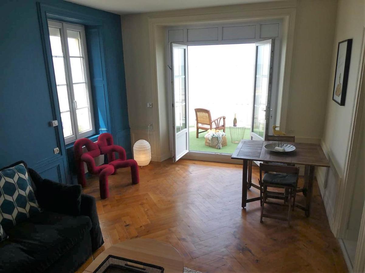 Appartement De Standing - Avec Terrasse Et Vue Mer ارومانش لي بان المظهر الخارجي الصورة