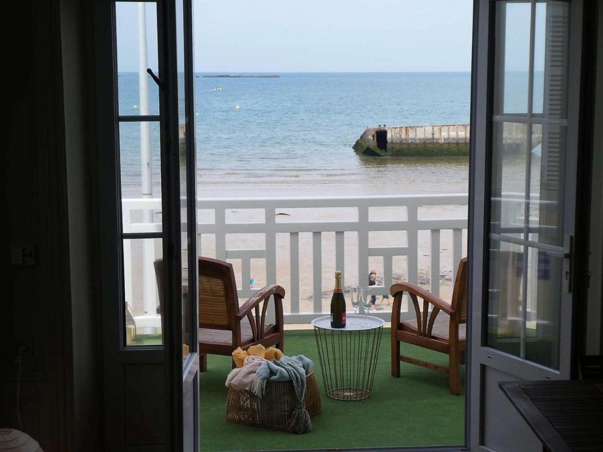 Appartement De Standing - Avec Terrasse Et Vue Mer ارومانش لي بان المظهر الخارجي الصورة