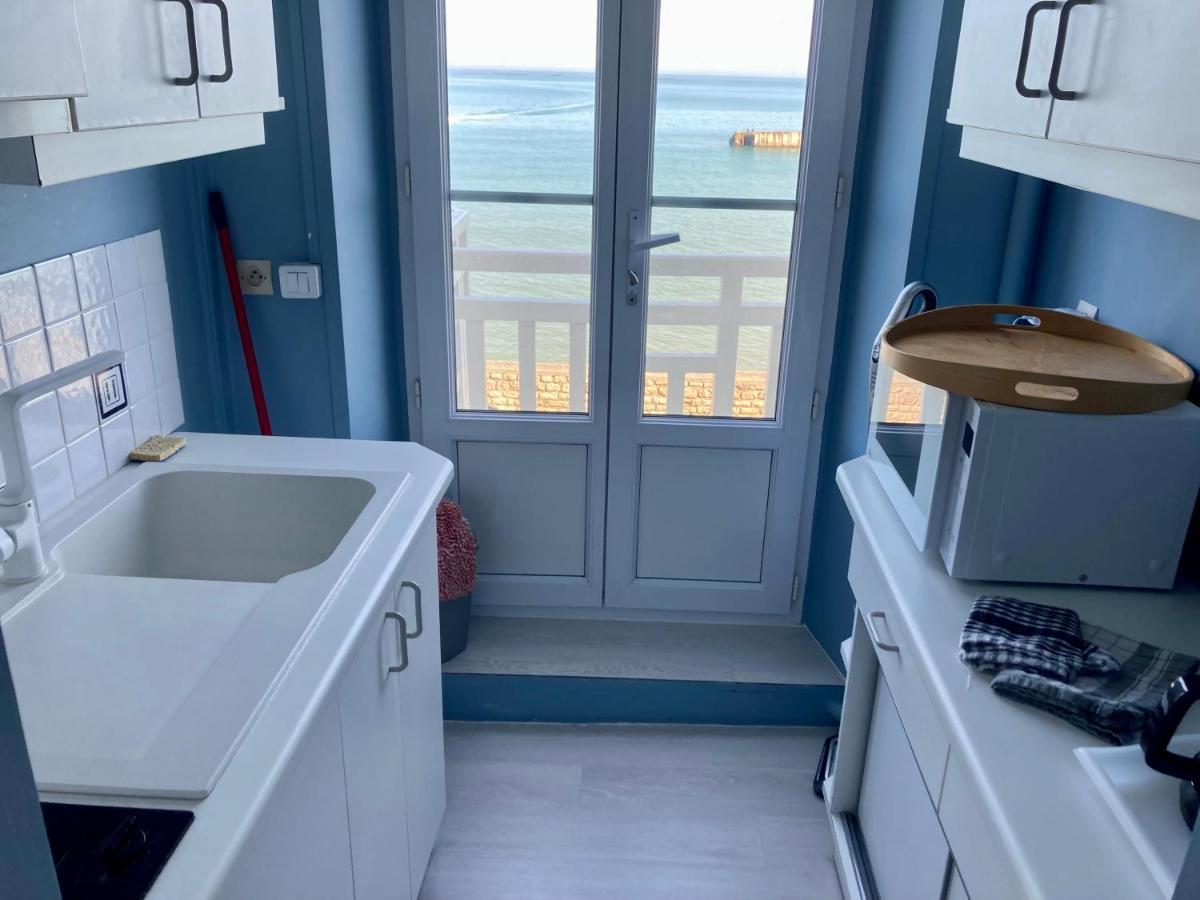 Appartement De Standing - Avec Terrasse Et Vue Mer ارومانش لي بان المظهر الخارجي الصورة